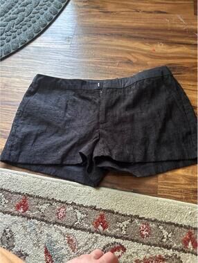 Guess Black Embossed Textured shorts